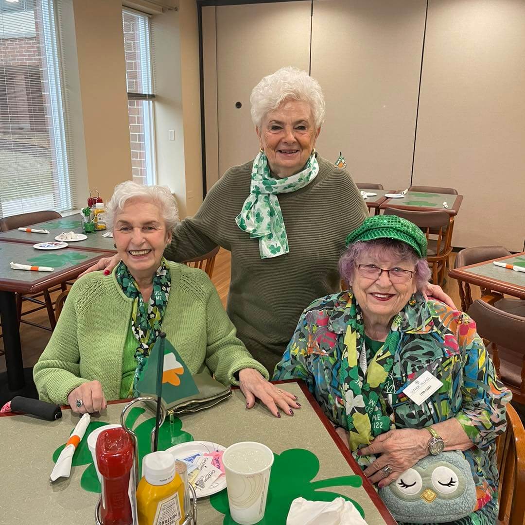 336544473_1213026692909295_4870099739197224331_n seniors dressed up for St. Patrick's day