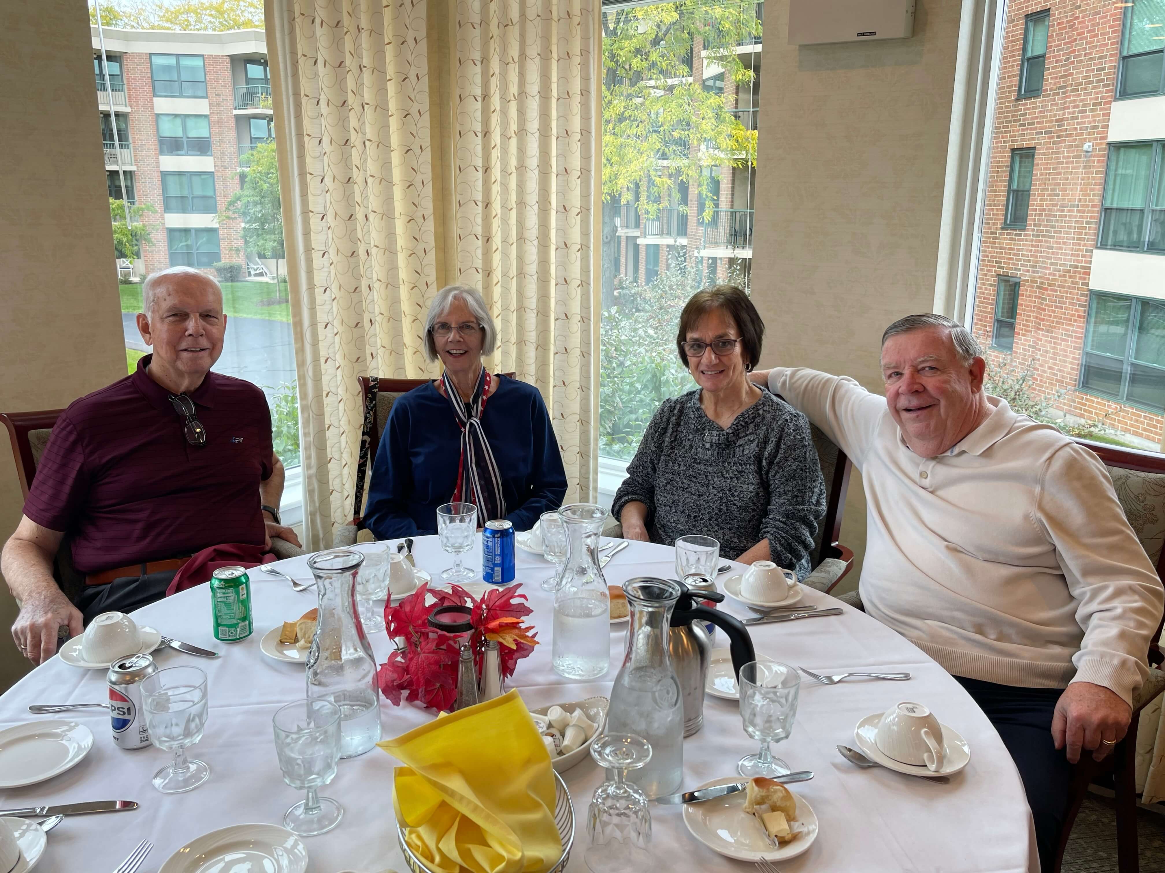 seniors dining together