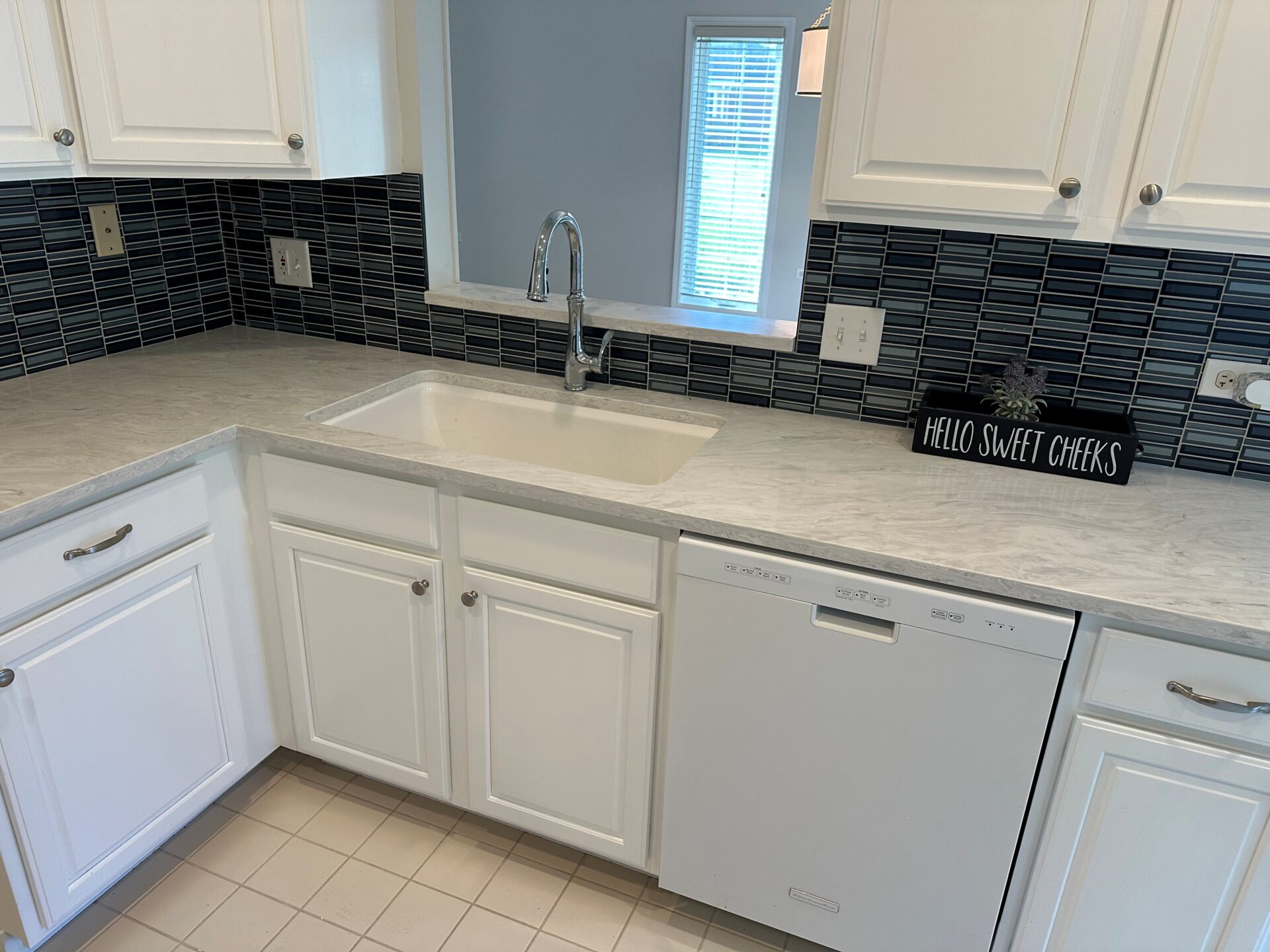 No Alt Tag Available