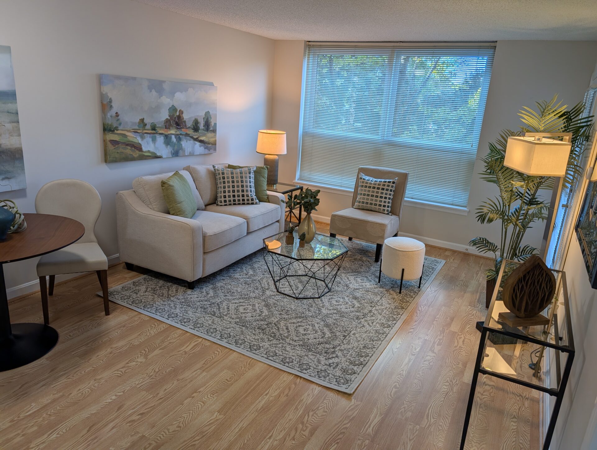 No Alt Tag Available