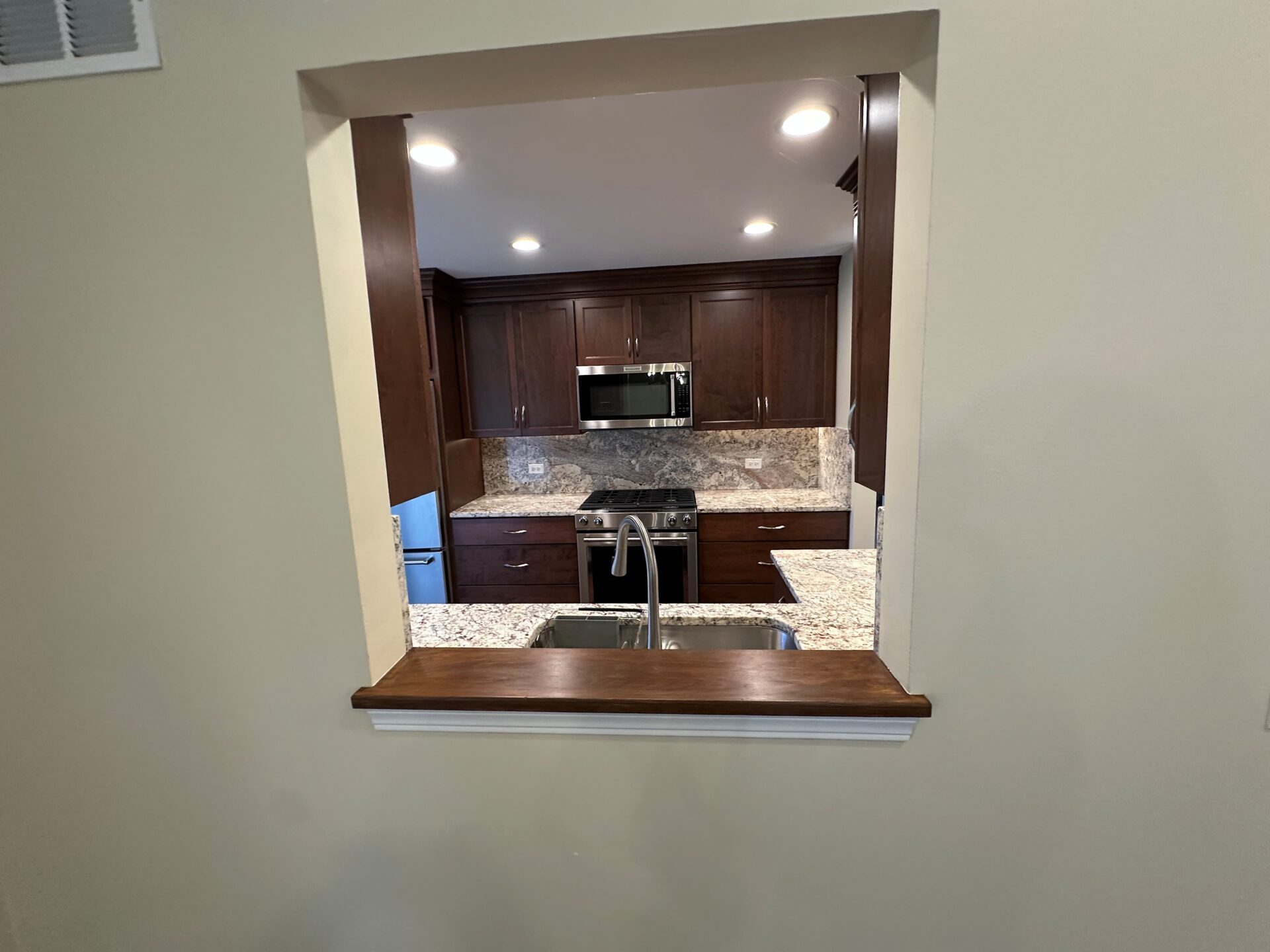 No Alt Tag Available