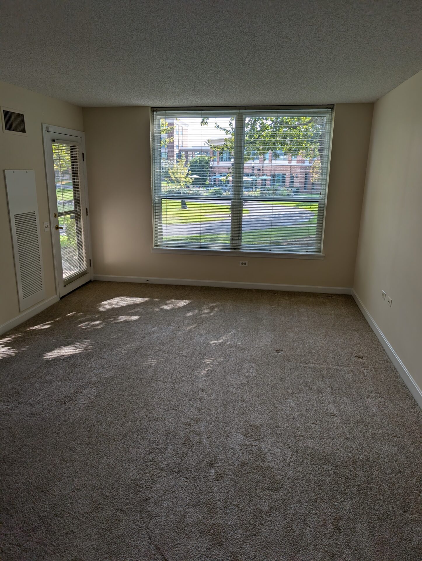 No Alt Tag Available