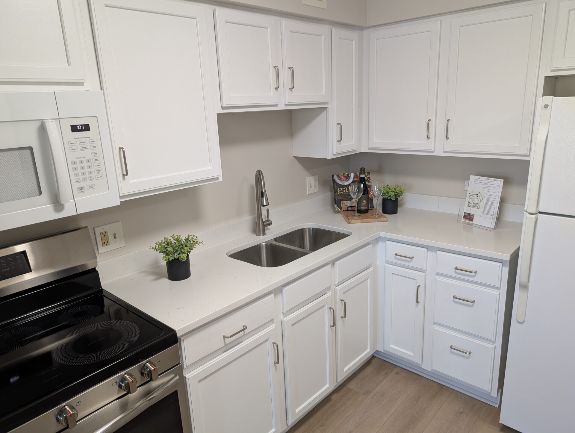 No Alt Tag Available