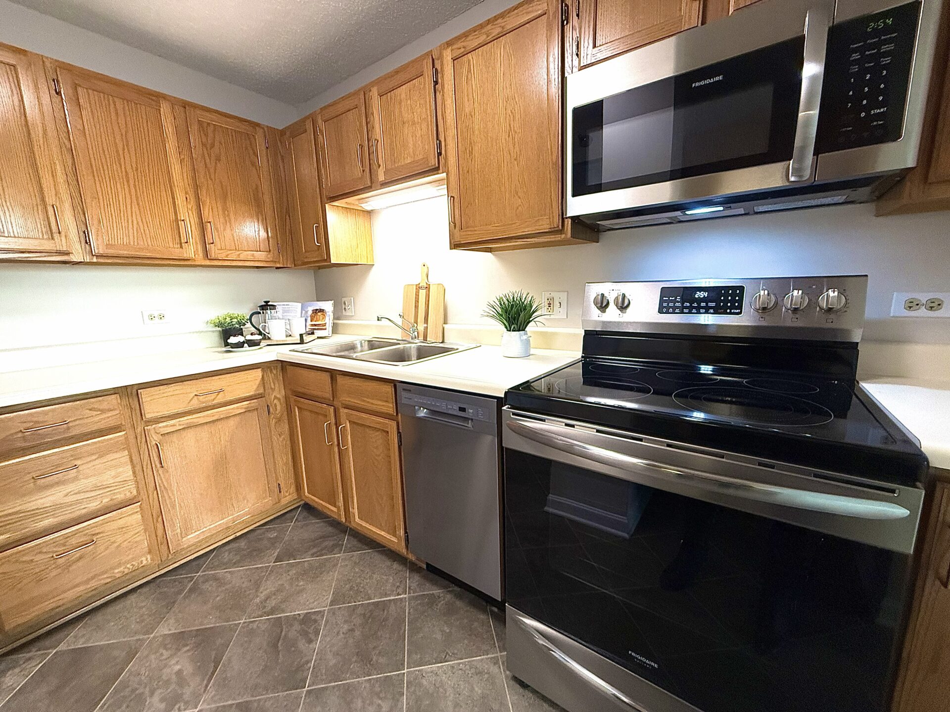 No Alt Tag Available