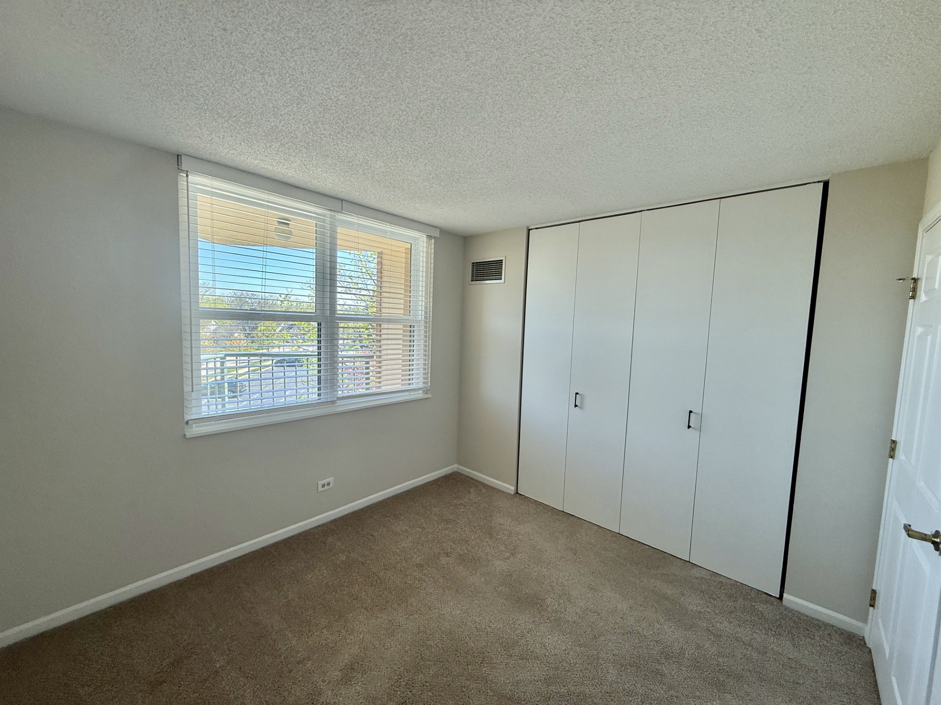 349A room with ample storage