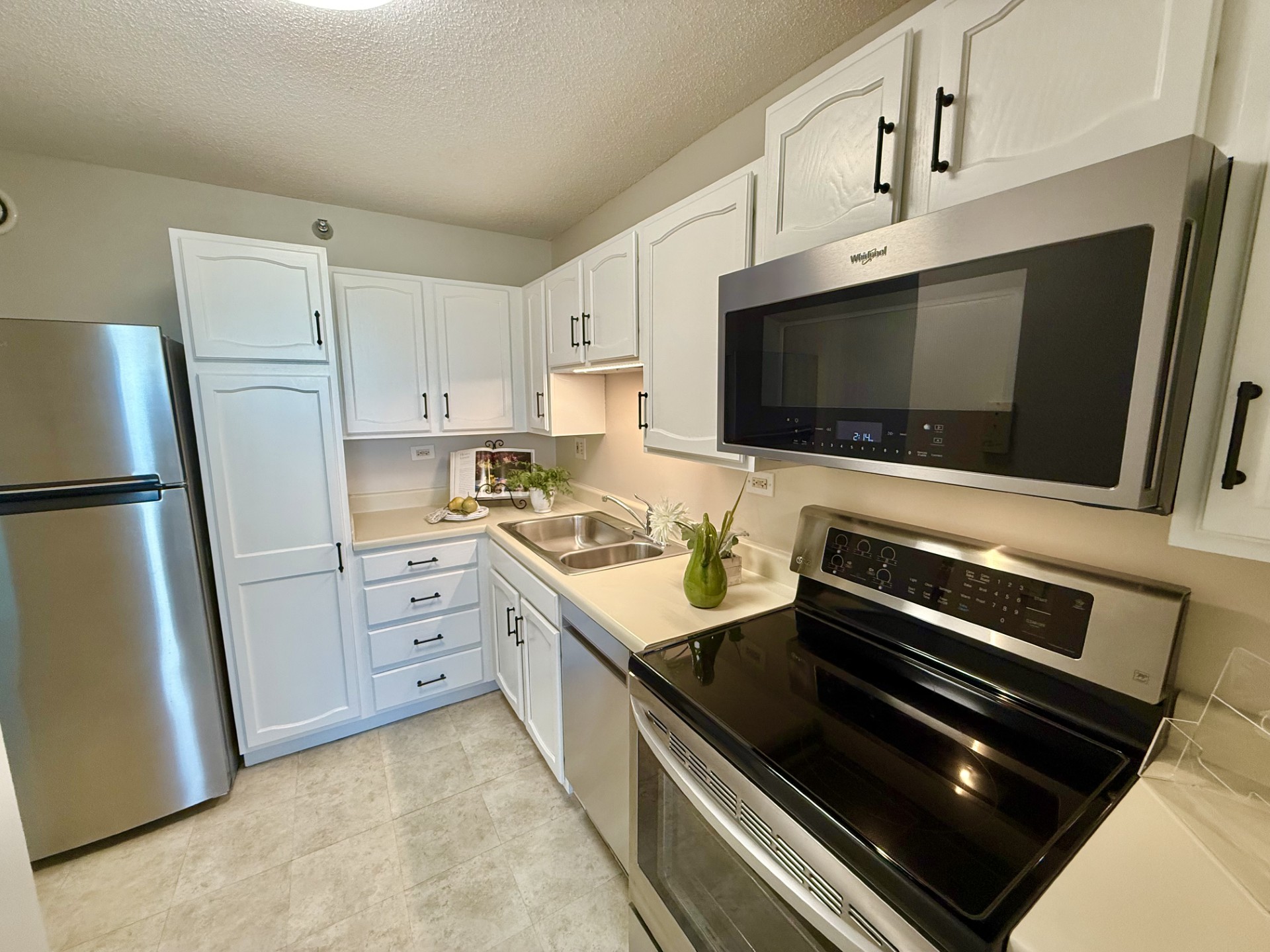 349A kitchen
